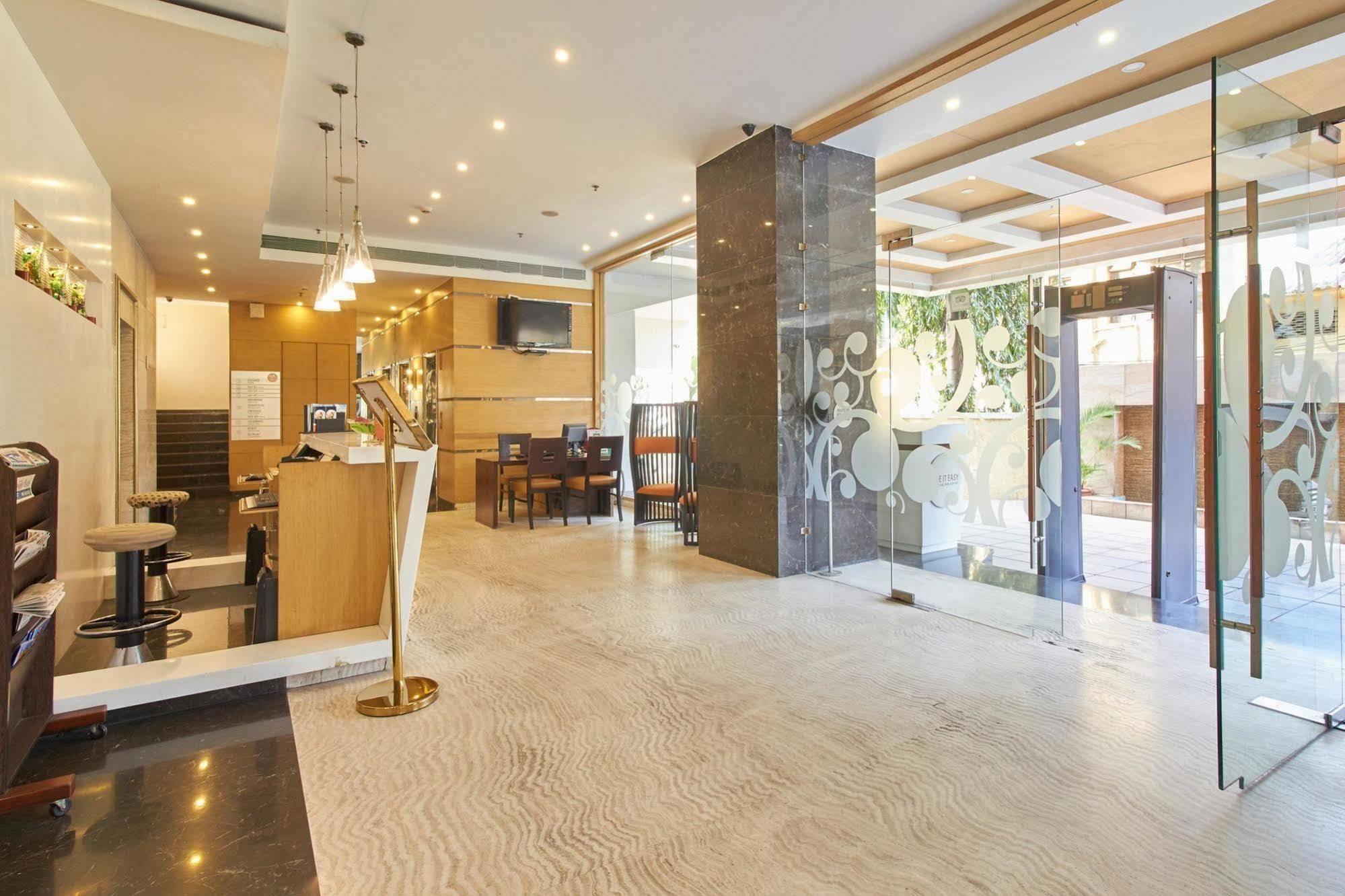 Spree Shivai Hotel Pune Pimpri-Chinchwad Exterior photo